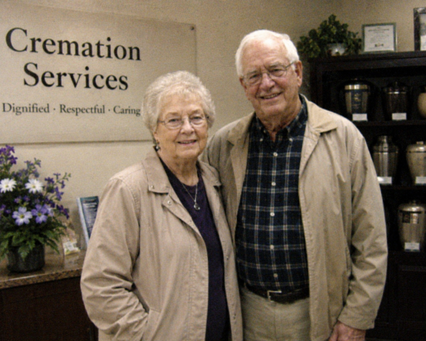 Rachel and Dan, founders of Ever Res tPe tCremation